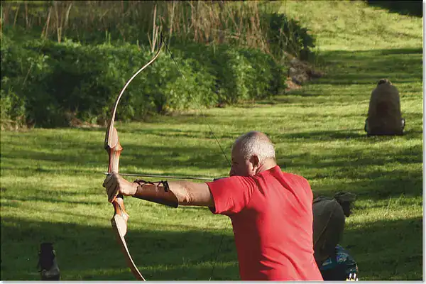 exklusiv Schloss mieten mit Bogenschiessen