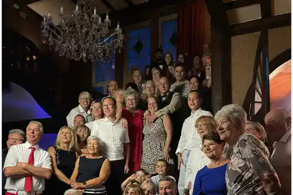 Feier runder Feburtstag im Schloss in großer Gesellschaft