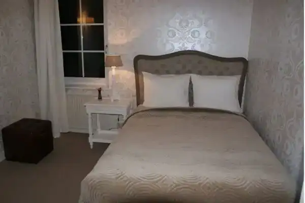 Einzelzimmer im Hotel Schloss Krugsdorf bei Pasewalk